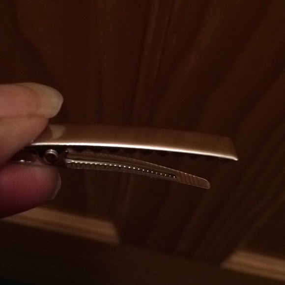 Handmade Unicorn Hair Bow - Picture 4 of 4